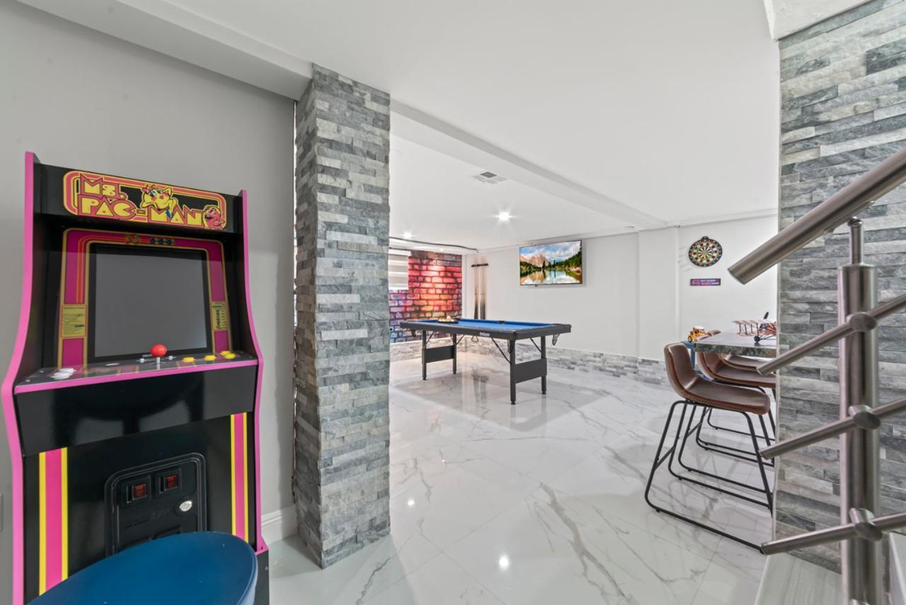 Miami Fun Home With Pool & Games L30 외부 사진